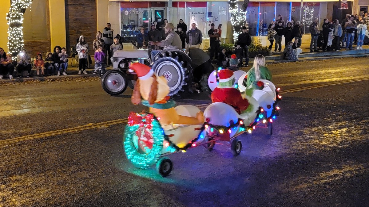 A Nutcracker Christmas Parade Photos & Video Microplex News